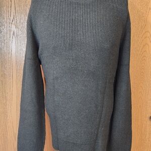 GAP Men's Charcoal Crewneck Sweater